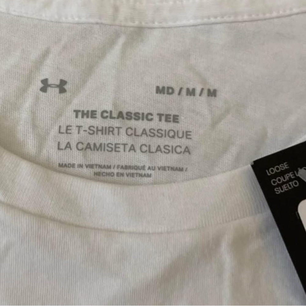 (NWT) The Under Armour Women's Classic White Tee, Medium - Picture 7 of 12